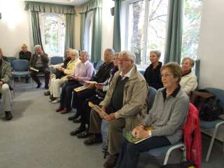 2012.10.13. Puchheimből jött vendégek könyvtári látogatása 08.jpg