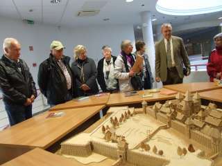 2012.10.13. Puchheimből jött vendégek könyvtári látogatása 28.jpg