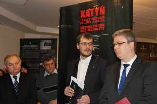2013.01.30. Katyn kiállítás megnyitója 24.JPG