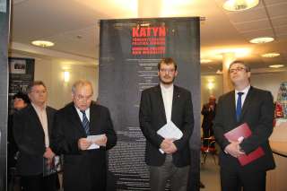 2013.01.30. Katyn kiállítás megnyitója 33.JPG