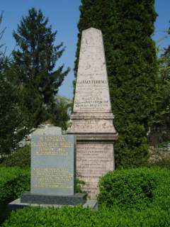 Pápa, Alsóvárosi temető: Vály Ferenc sírja.jpg