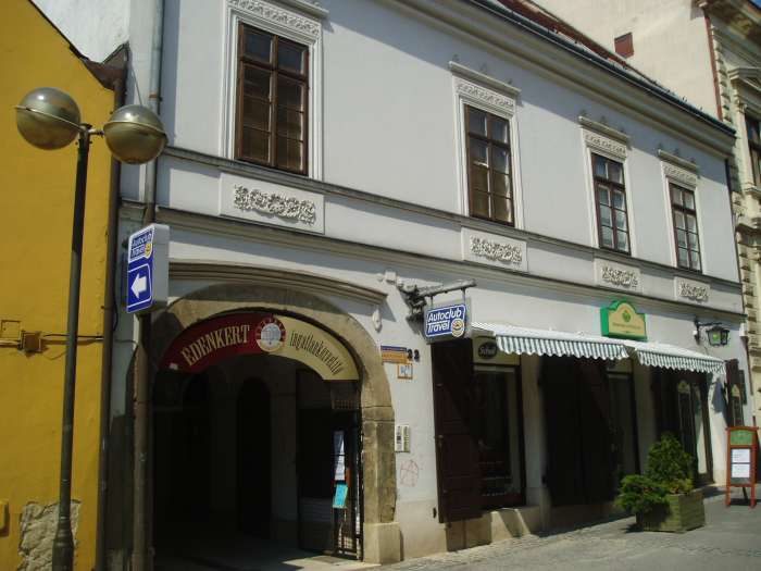 Pécs,Ferencesek utcája 22.055.jpg