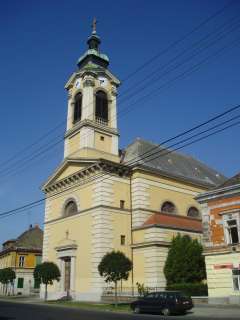 Győr, Kossuth u. 42. Újvárosi templom.jpg