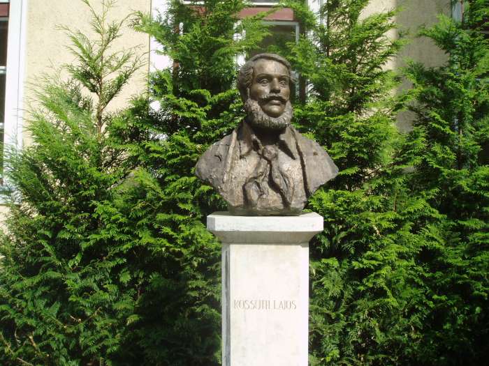 Sátoraljaújhely, Deák F. u. 10-12. 07.kép.jpg Sátoraljaújhely, Deák F. u. 10-12. 07.kép.jpg