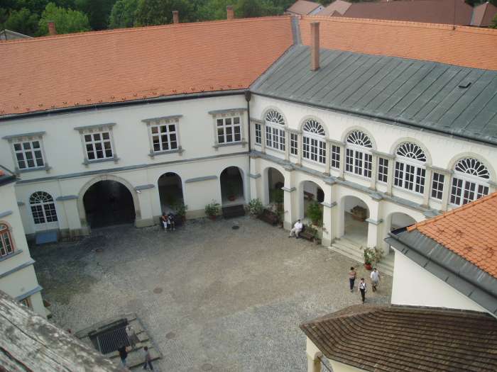 Sárospatak, Szent Erzsébet u. 19. Rákóczi-vár 06.kép.jpg Sárospatak, Szent Erzsébet u. 19. Rákóczi-vár 06.kép.jpg